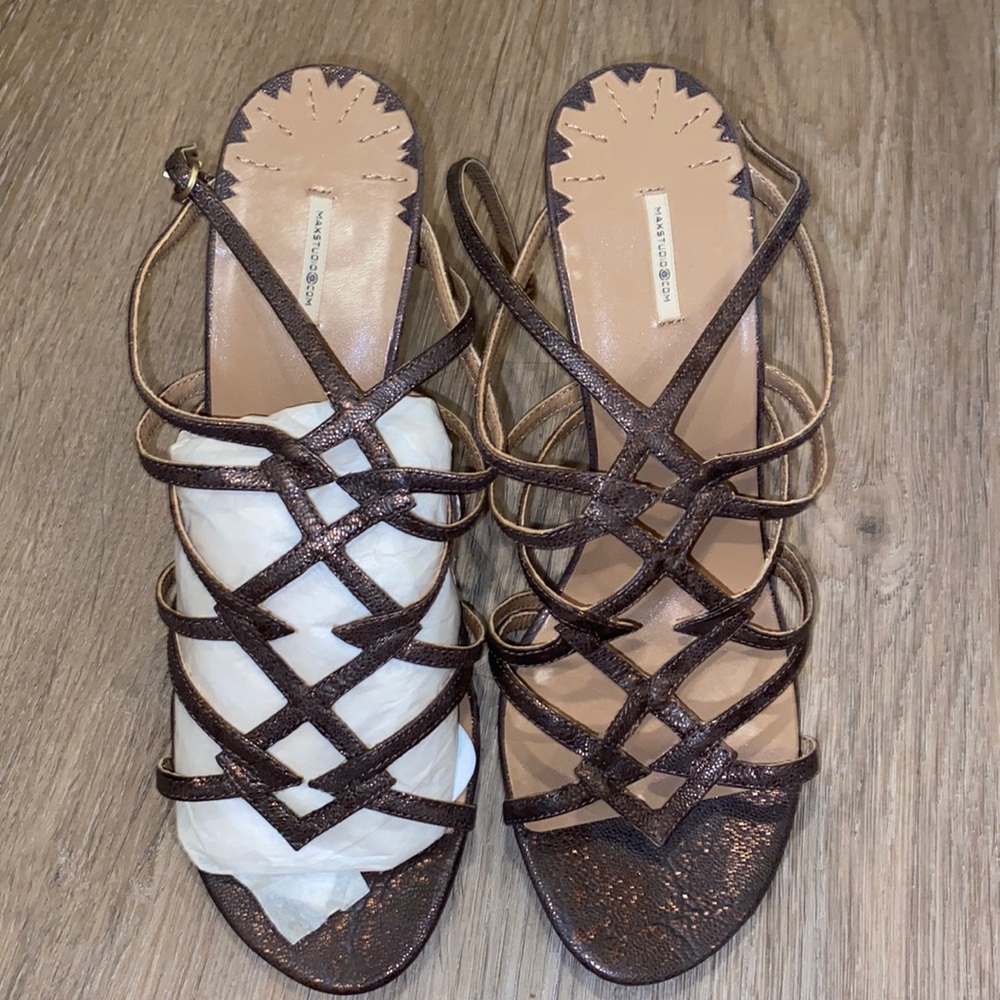 Max studio heels